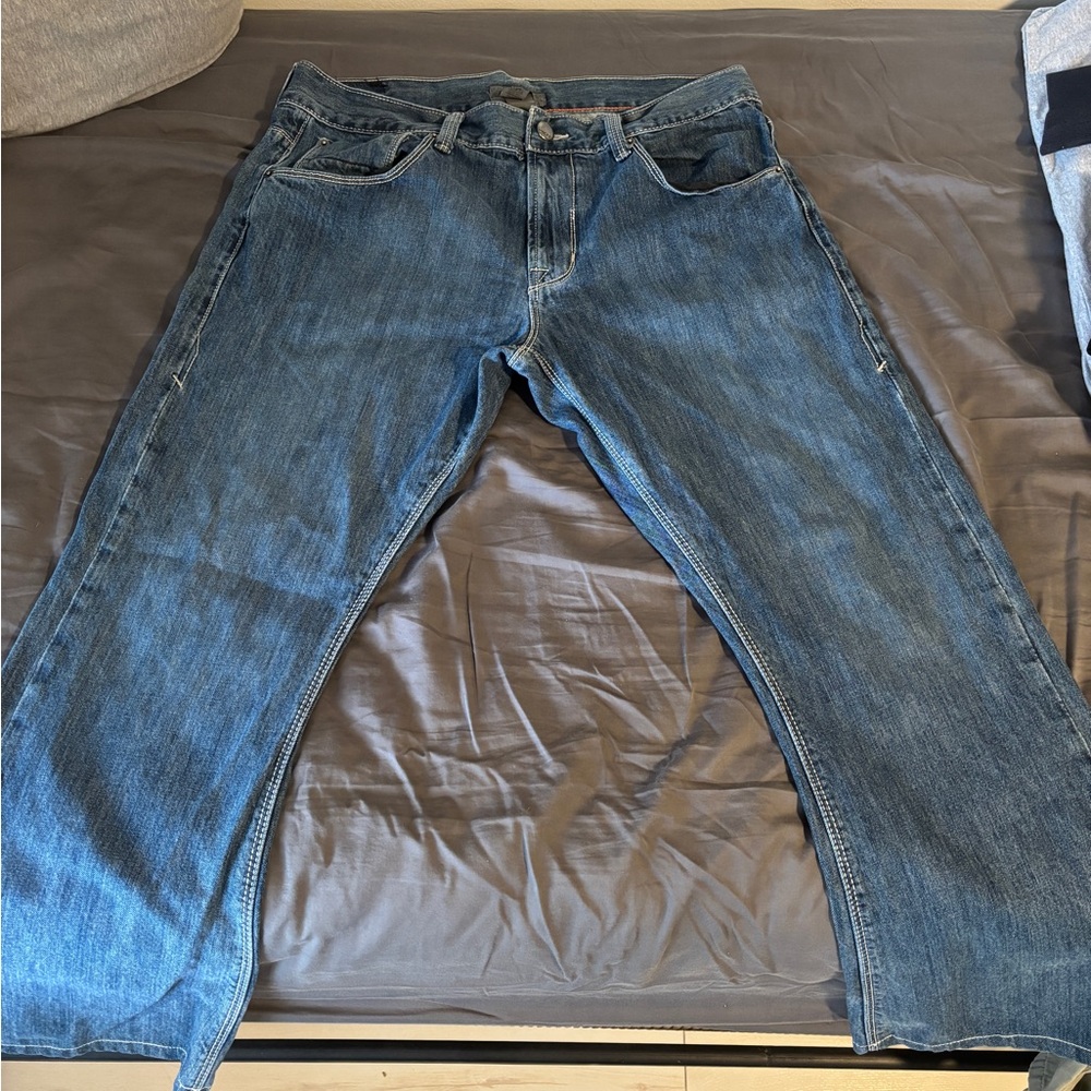 DKNY Men's Relaxed Fit Blue Jeans